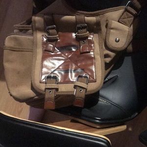 Western U.S Cattle over the shoulder carry all bag olive and brown leather